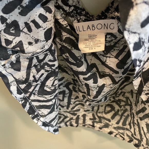 Billabong Printed Halter Top - Picture 3 of 5